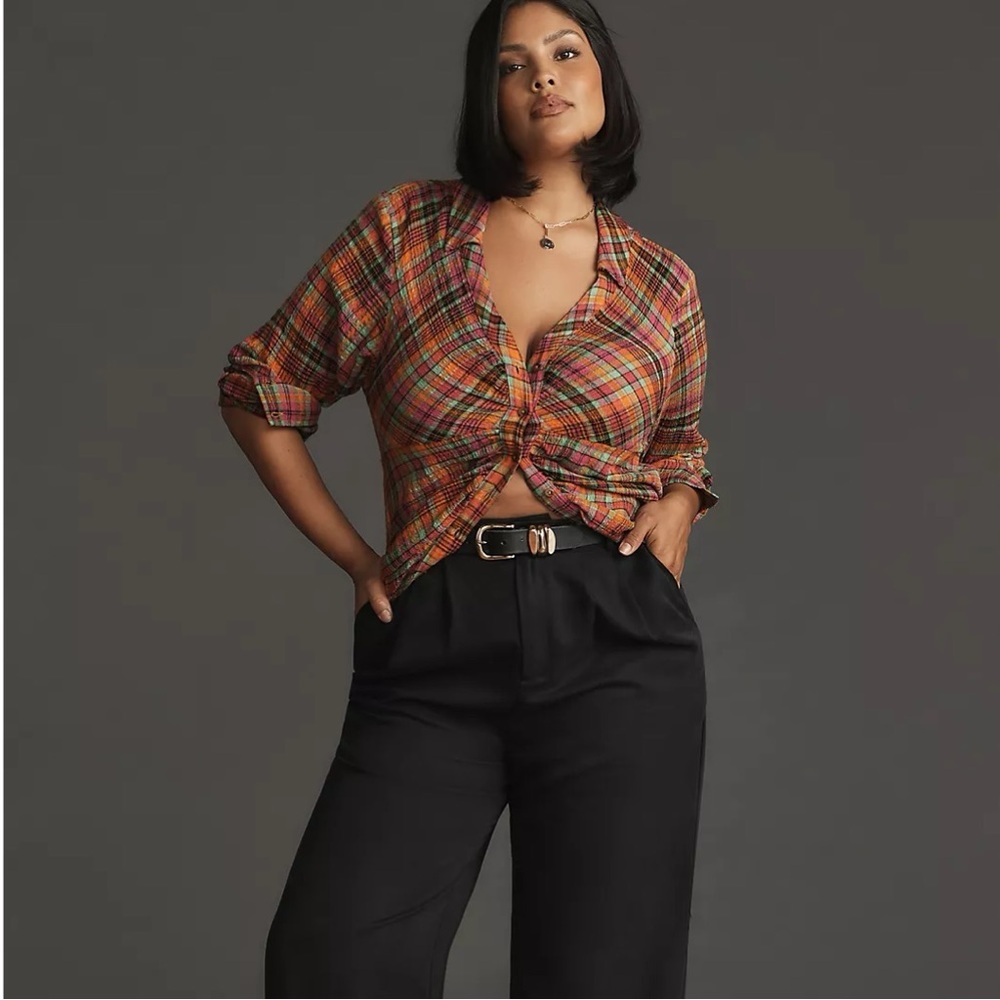 Anthropologie Pilcro Ruched Deep-V Plaid Buttondown